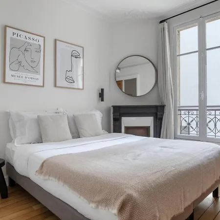 Apartman One Bedroom With Its Modern Decor - Checkprofile Levallois-Perret
